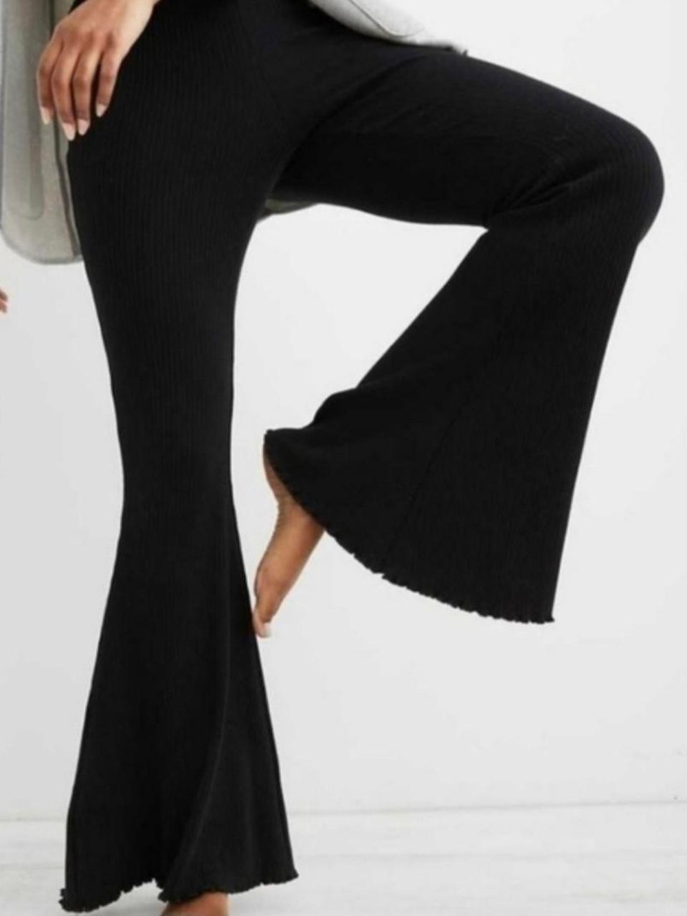 Aerie Black Ribbed Flare Pants - Women